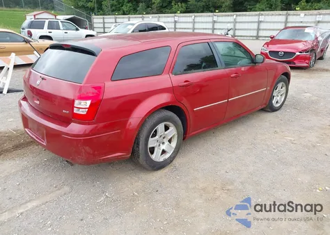 2006 Dodge Magnum z USA, uszkodzony, nr VIN 2D4FV47V96H429925